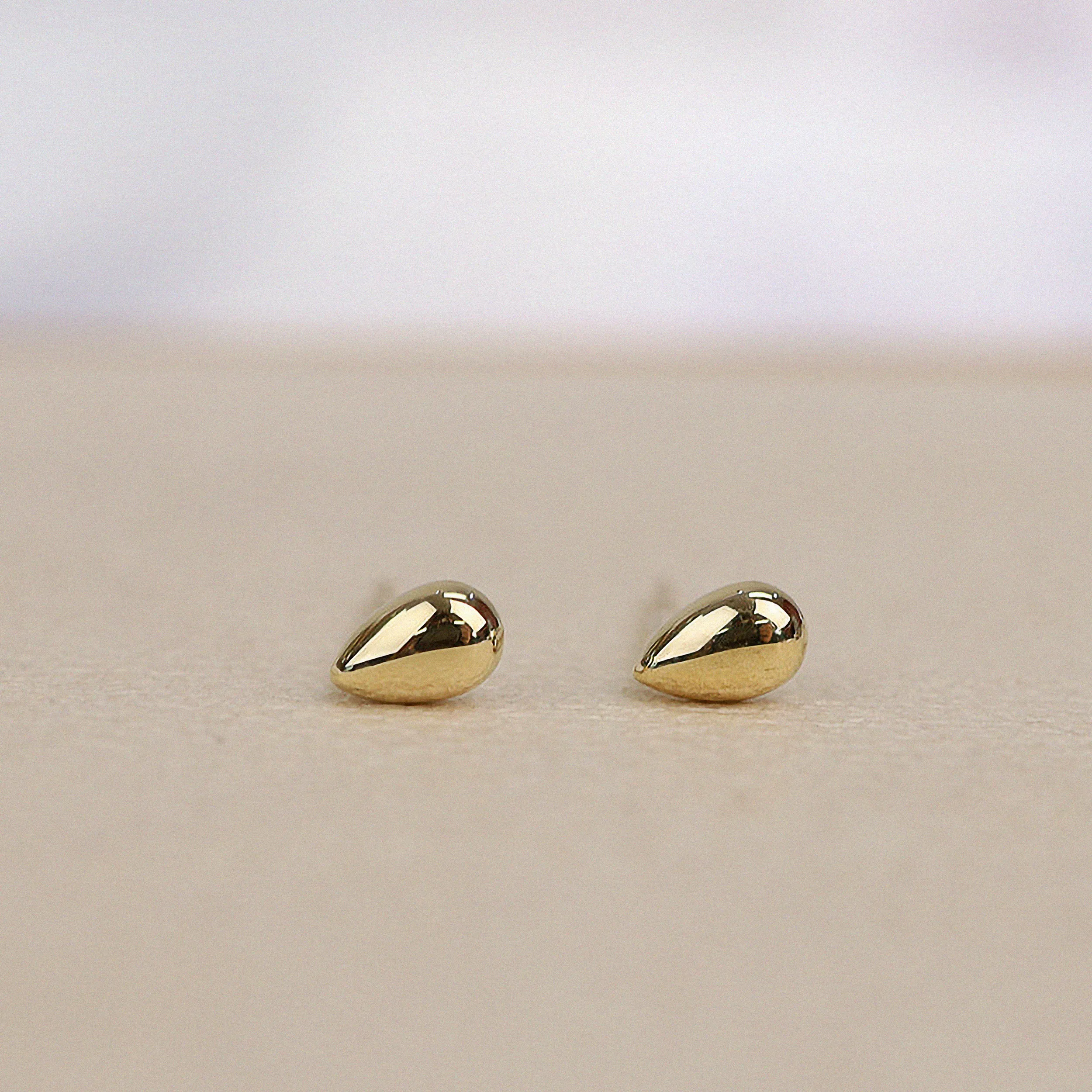 14K Petite Teardrop Earrings