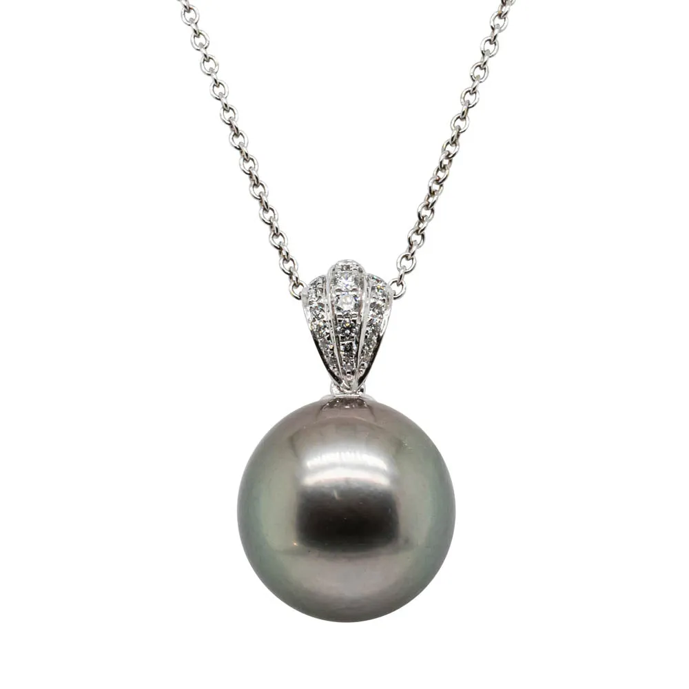 18ct White Gold Black Pearl & Diamond Pendant