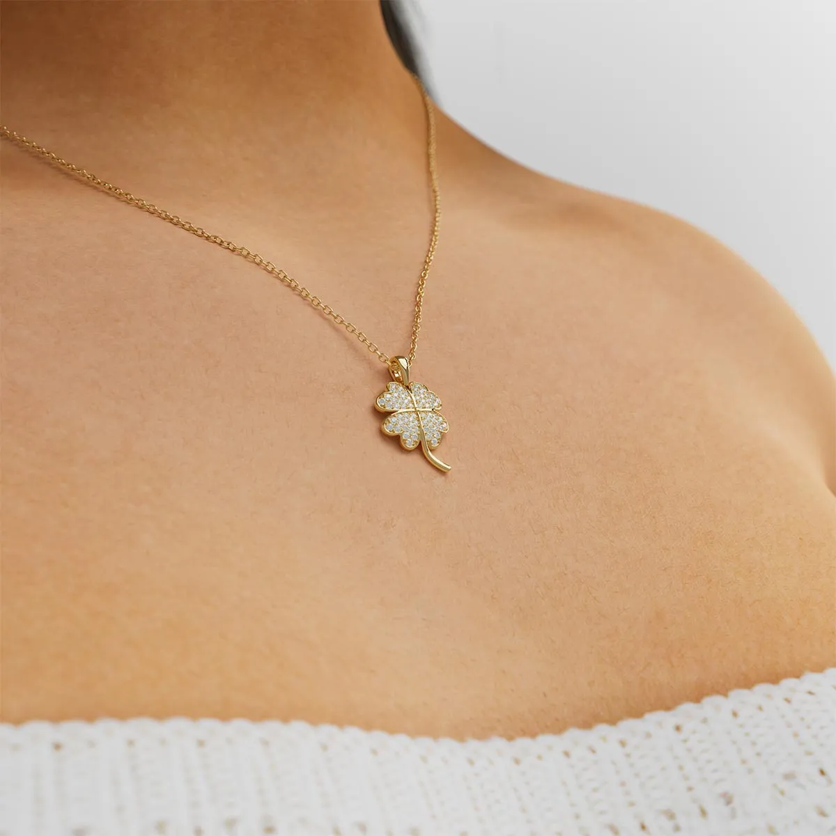 Clover Pavé Necklace