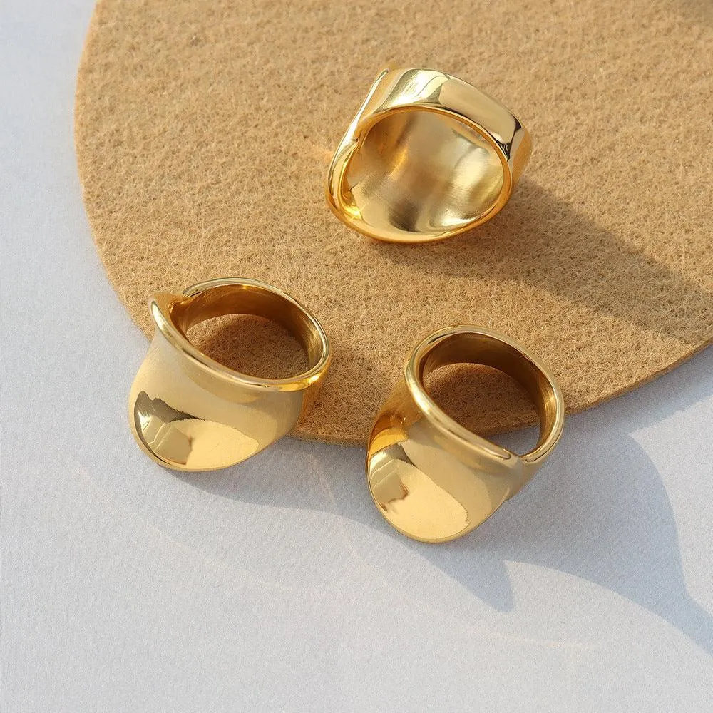 Ella Bubble Geometric Statement Ring