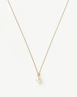 Fine Pearl Pendant Necklace