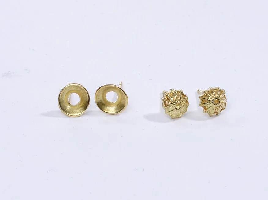 Gold Anemone Studs