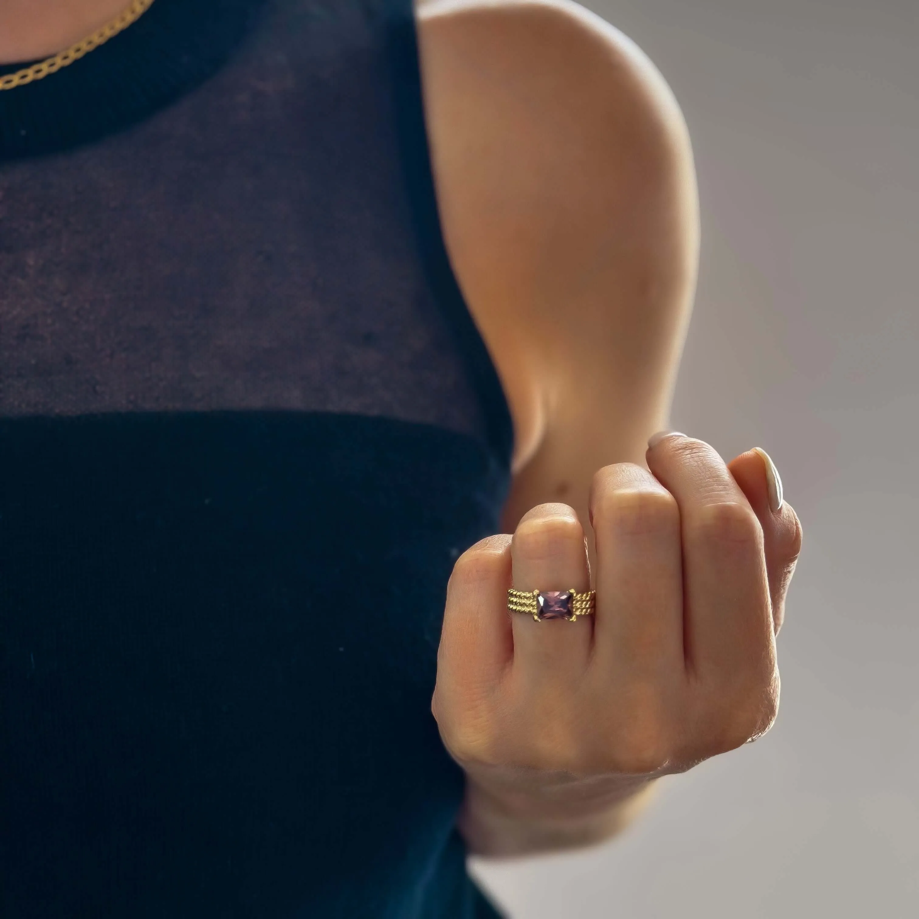 Ivy Ring - Magenta