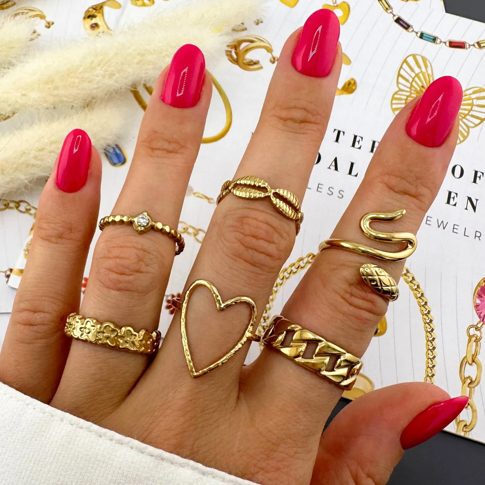 Kissing Lips Cuff Ring – 18K Gold-Plated, Adjustable & Tarnish-Resistant