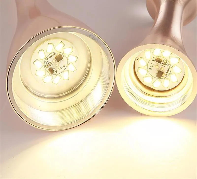 Modern Crystal Glass Bubble Pendant LED Light Hanglamp in Fashionable Minimalist Styling