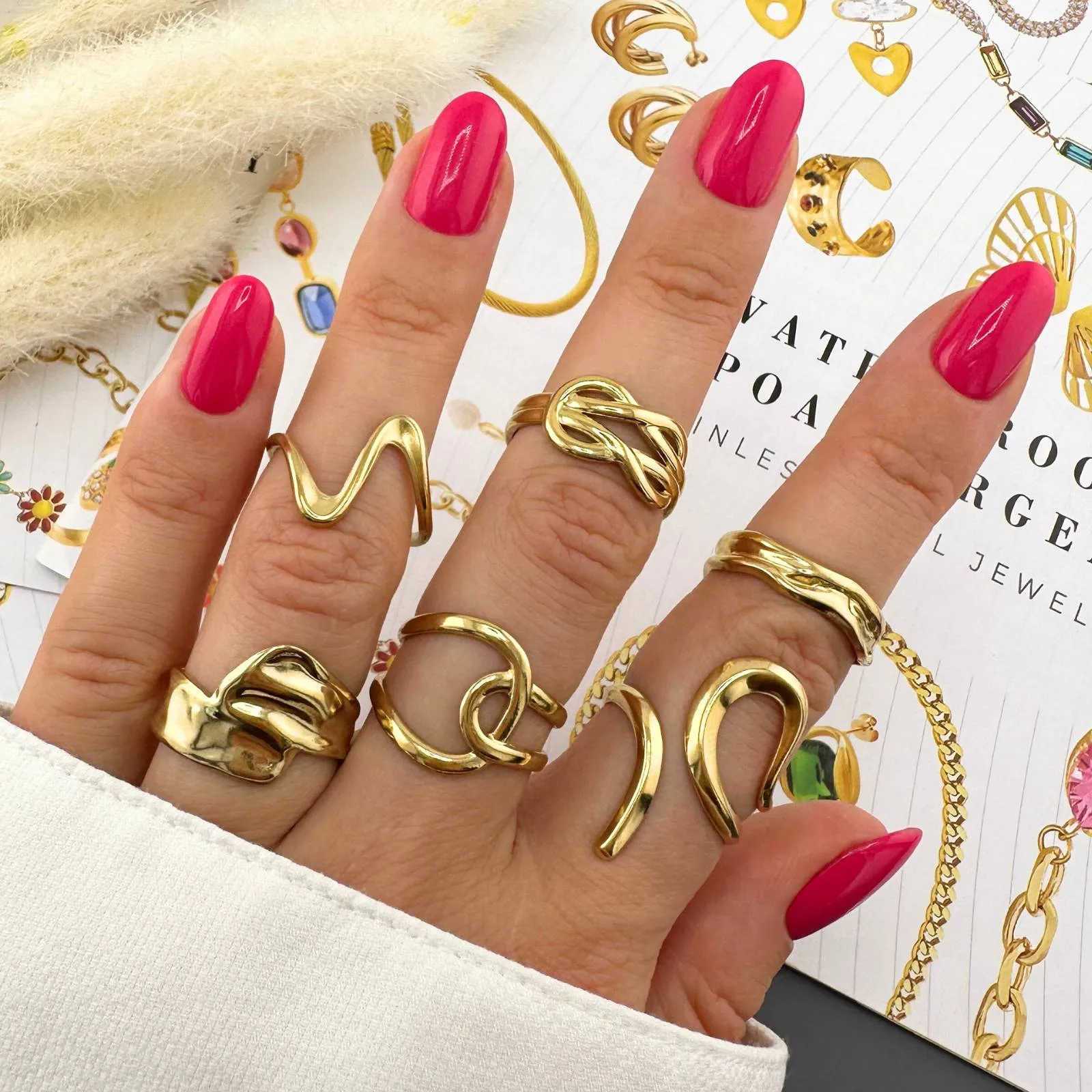 Modern Sculptural Cuff Ring – 18K Gold-Plated, Adjustable & Hypoallergenic