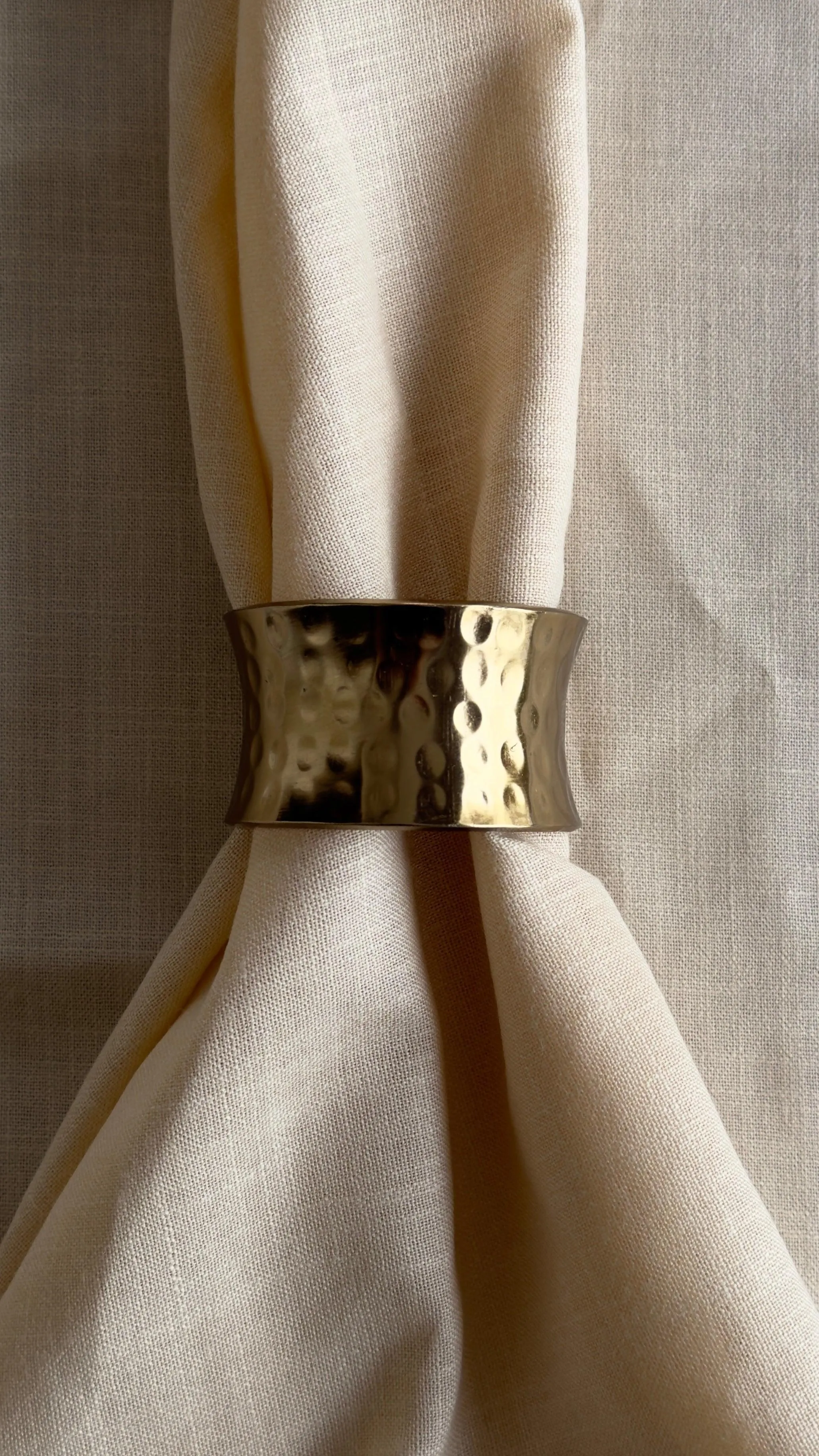 Napkin Ring (Cylindrical Hammered) - Set of 4