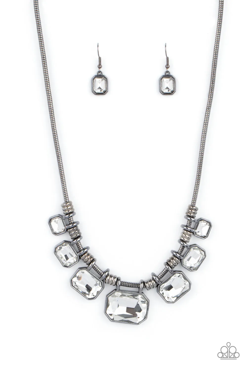Paparazzi Urban Extravagance Black Short Necklace