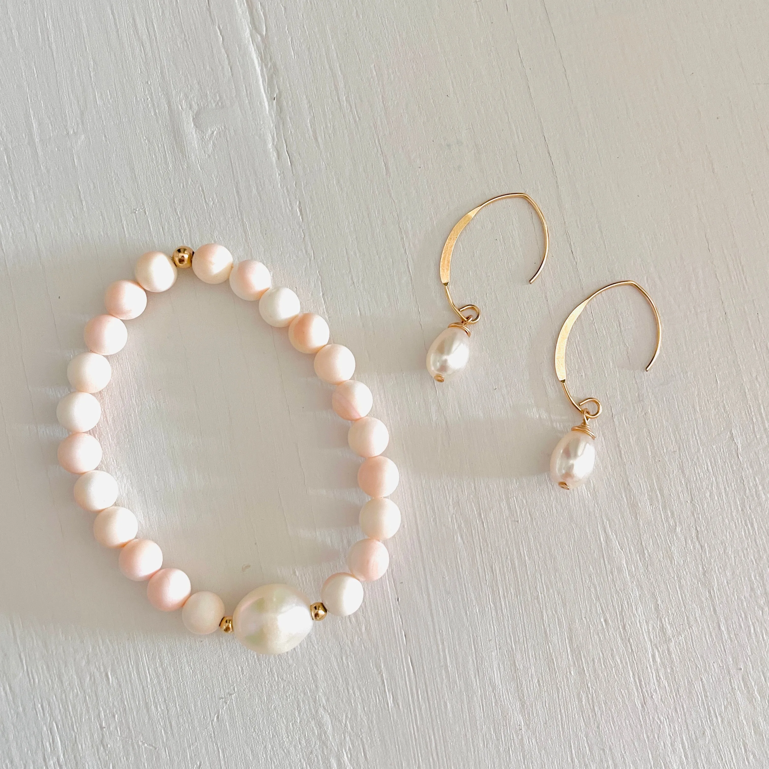 Pearl-fectly Unique Conch Gift Set