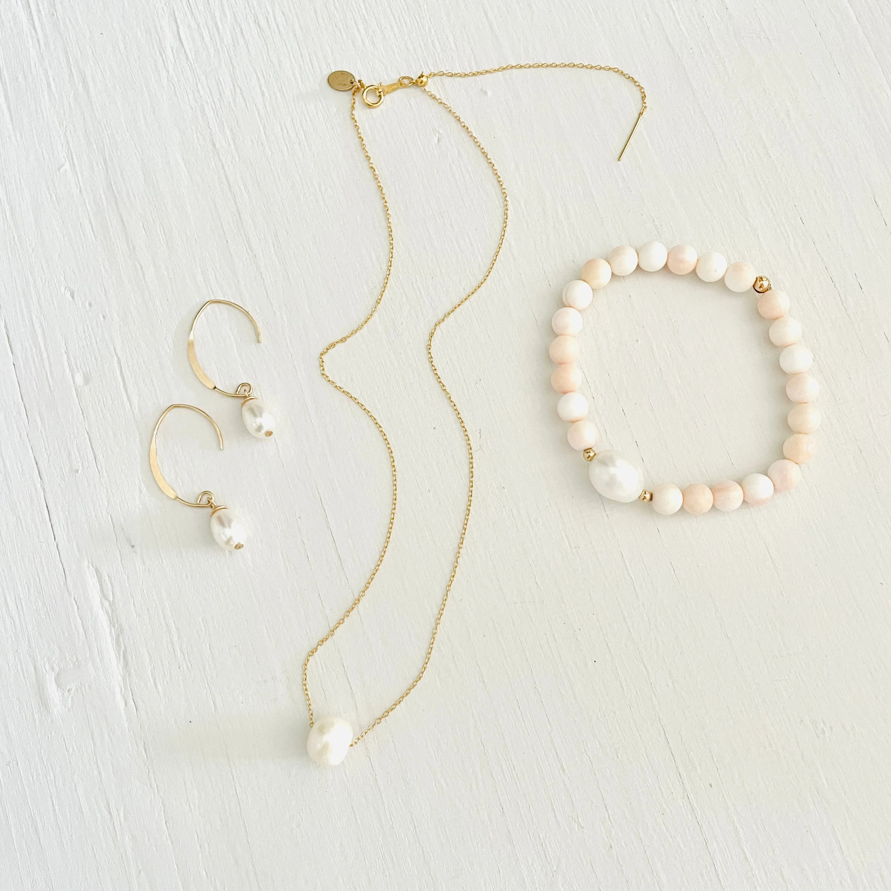 Pearl-fectly Unique Conch Gift Set