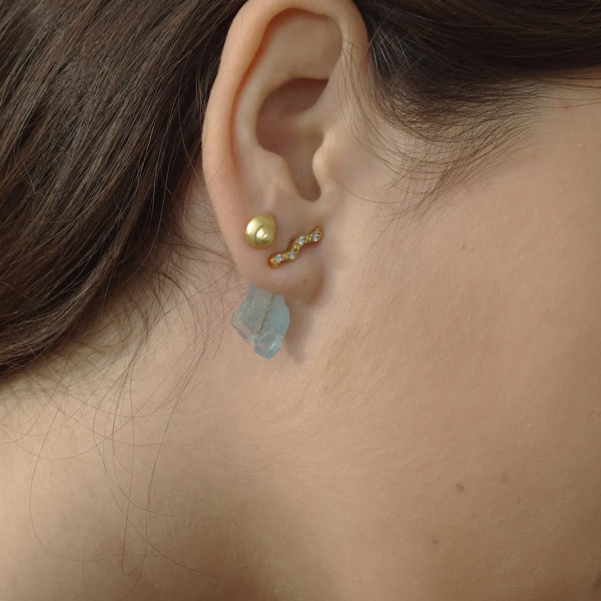 Shell-Shaped Stud Earrings