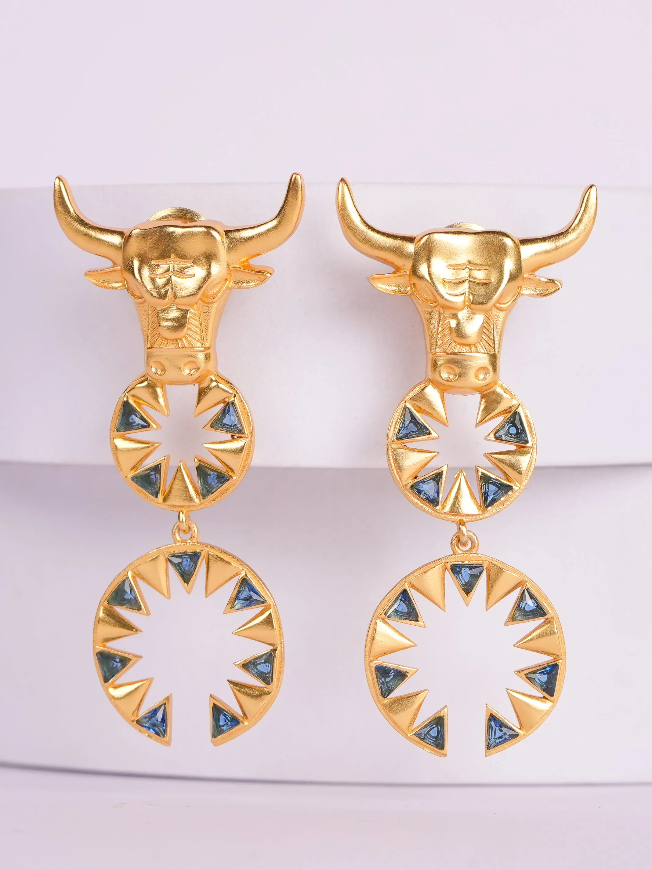 Toro Danglers