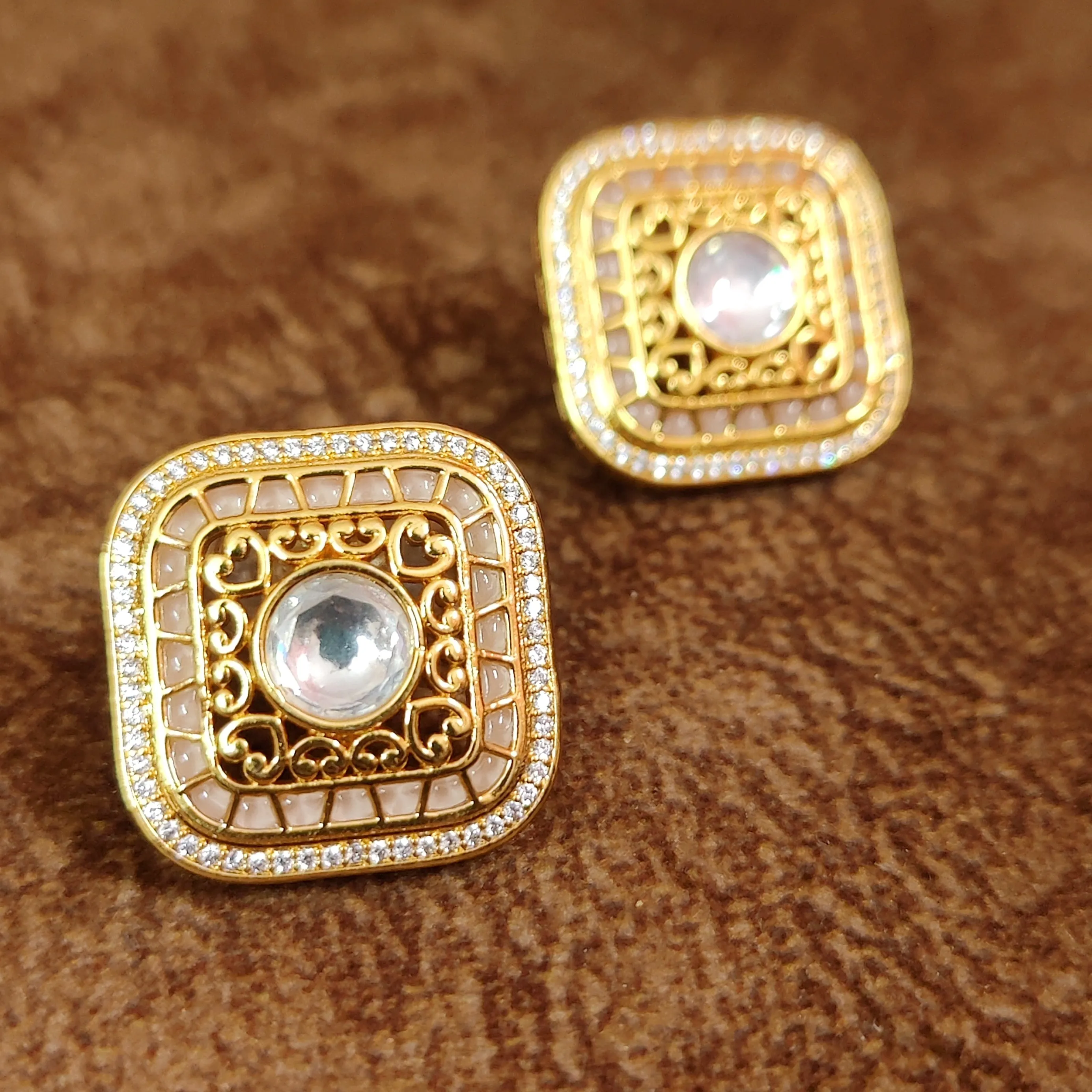 WHITE KUNDAN POLKI & CZ STUDS