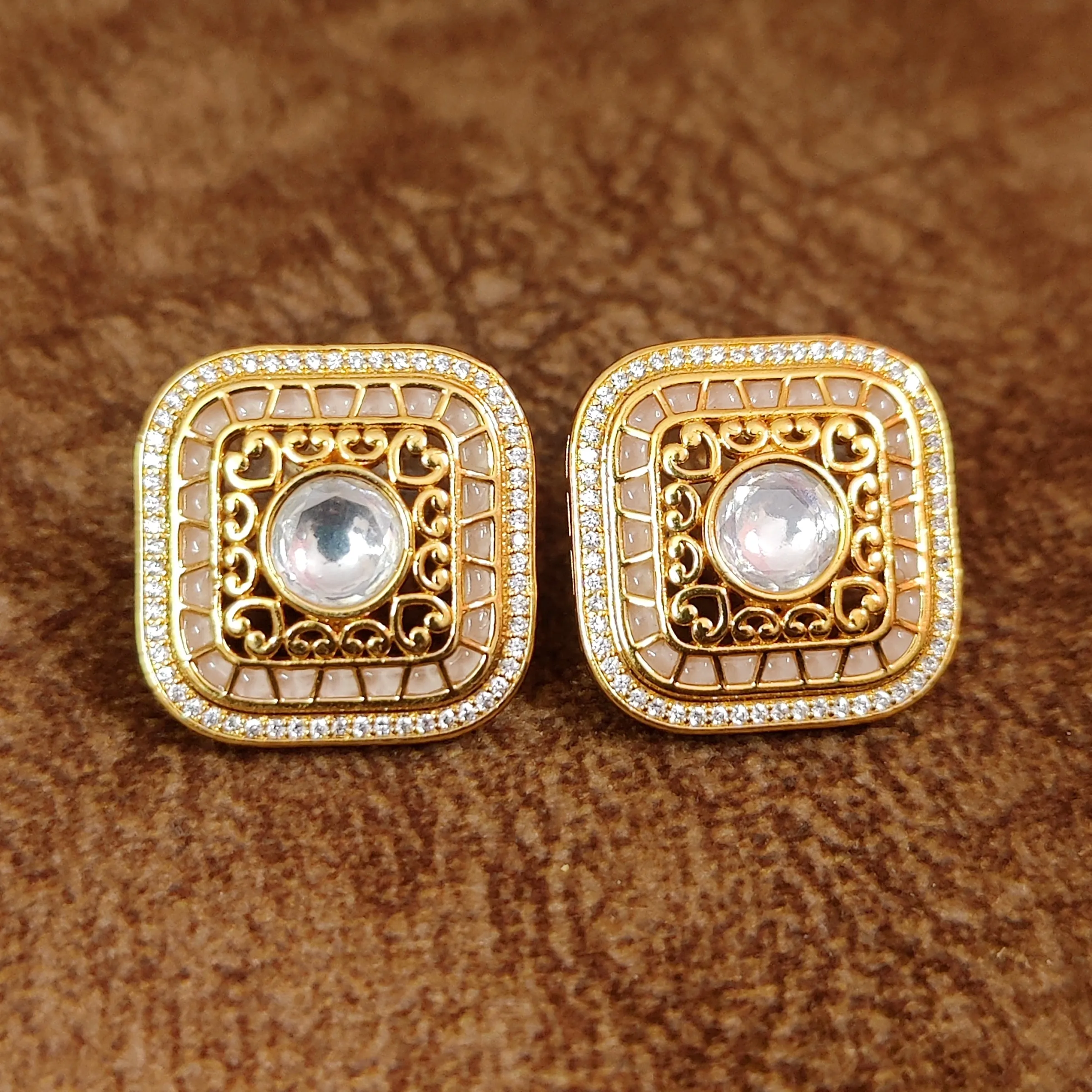 WHITE KUNDAN POLKI & CZ STUDS