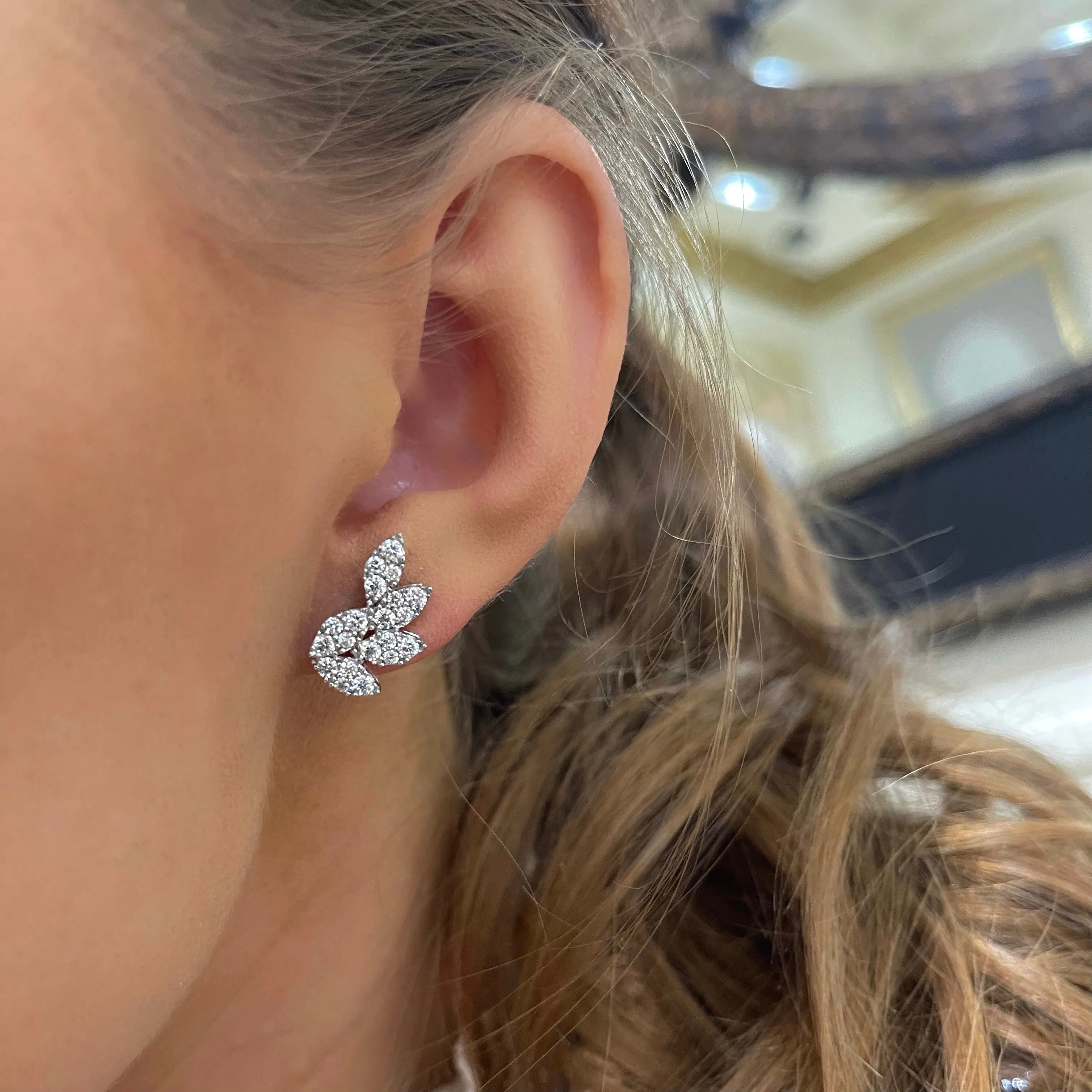 Willow Curved Ivy Diamond Earrings 1.06 ctw